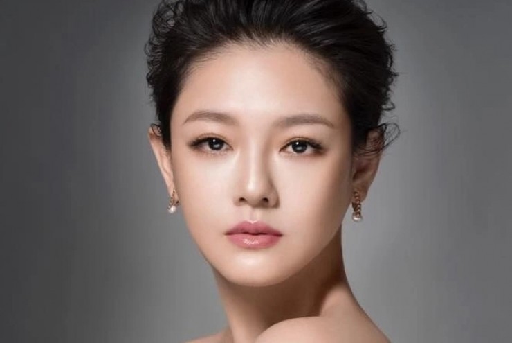 Gia đình phẫn nộ vì Từ Hy Viên bị nhục mạ