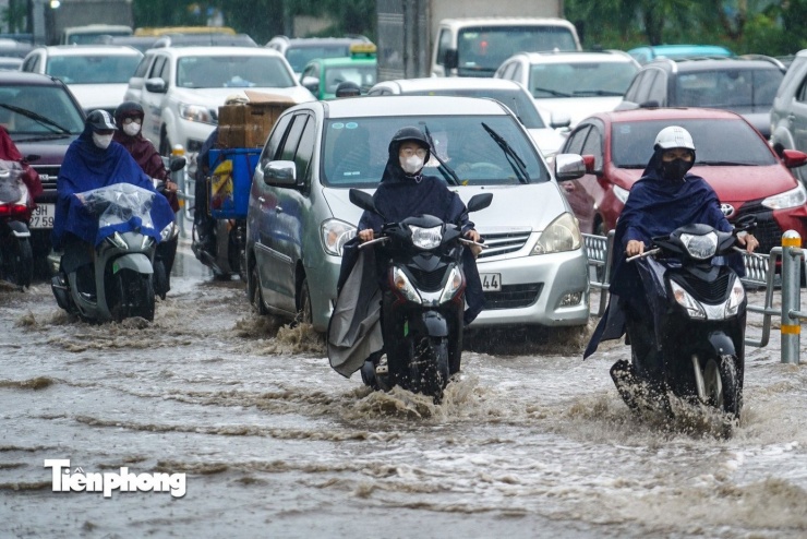 Miền Bắc có thể mưa to do hoàn lưu bão số 7.