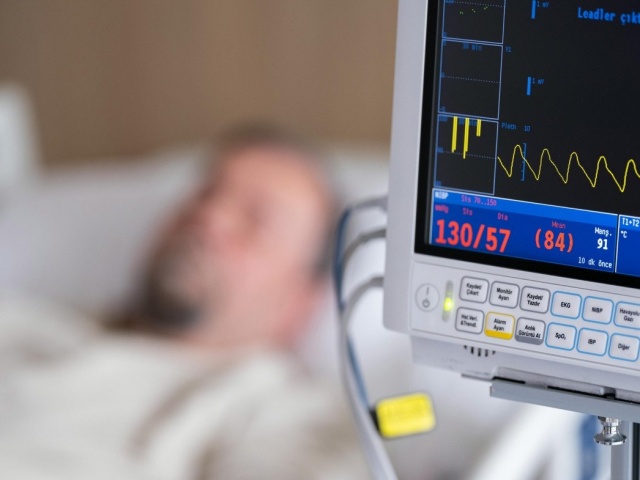 Bác sĩ phẫu thuật tim tử vong vì ngừng tim ngay tại bệnh viện