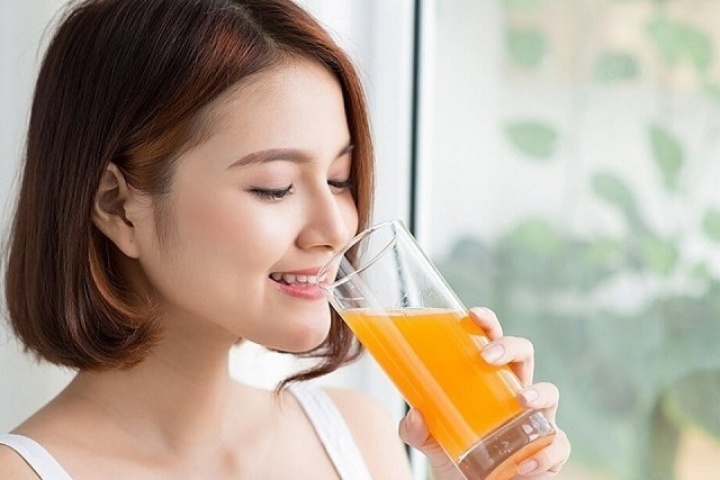 5 thức uống hàng ngày giàu collagen giúp da căng mịn