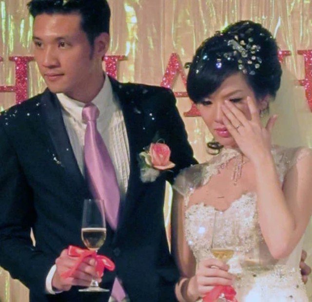 Năm 2011, Đan Lê và Khải Anh tổ chức đám cưới sau nhiều trắc trở.