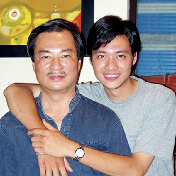 Đạo diễn Khải Anh và bố - NSND Khải Hưng