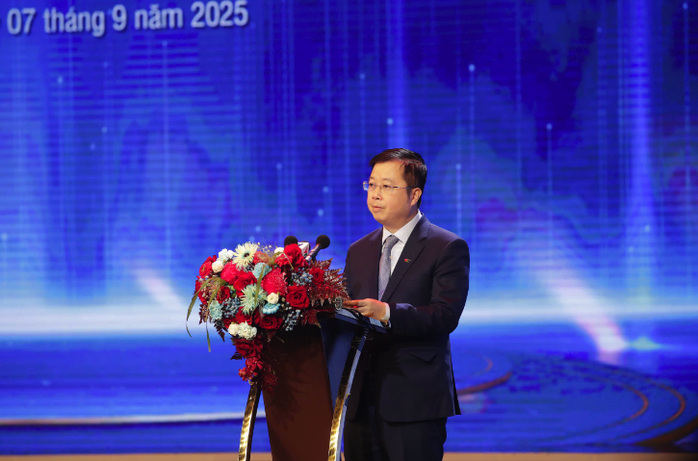 Tổng Giám đốc Đài truyền hình Việt Nam Nguyễn Thanh Lâm trình bày diễn văn kỷ niệm. Ảnh: VTV