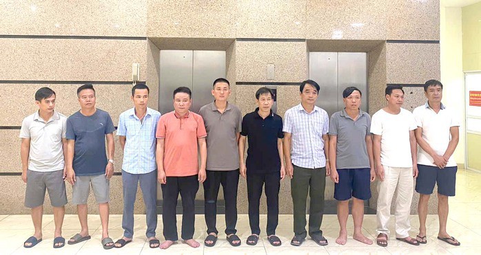 Mạnh "gỗ" và người có liên quan trong vụ án. Ảnh: Công an Thanh Hóa