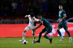 Trực tiếp bóng đá Thái Lan - Iraq: Chanathip rời sân bằng cáng (Chung kết King's Cup) (Hết giờ)