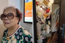 Bỏ tiền thuê 2 căn hộ chứa 30 tấn rác, bà lão khiến cả khu dân cư khiếp sợ