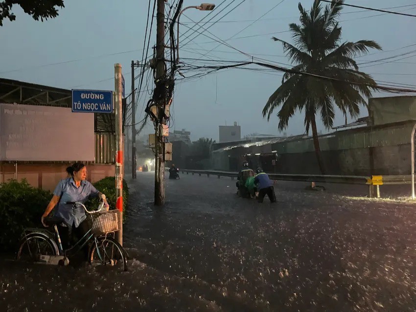 Đề xuất làm hồ ngầm dưới sân bóng đá để xóa ngập khu vực Thủ Đức, TP.HCM - 4