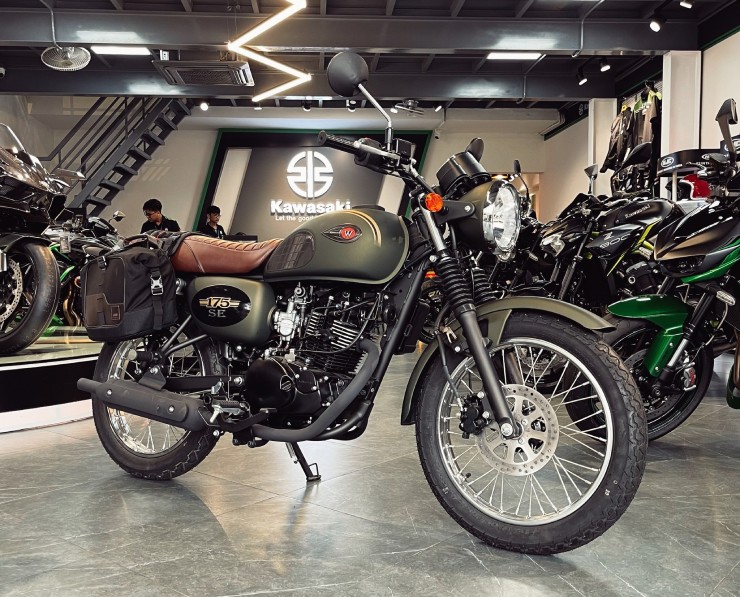 Giá môtô Kawasaki W175 tháng 9/2025, giảm 10 triệu đồng - 1