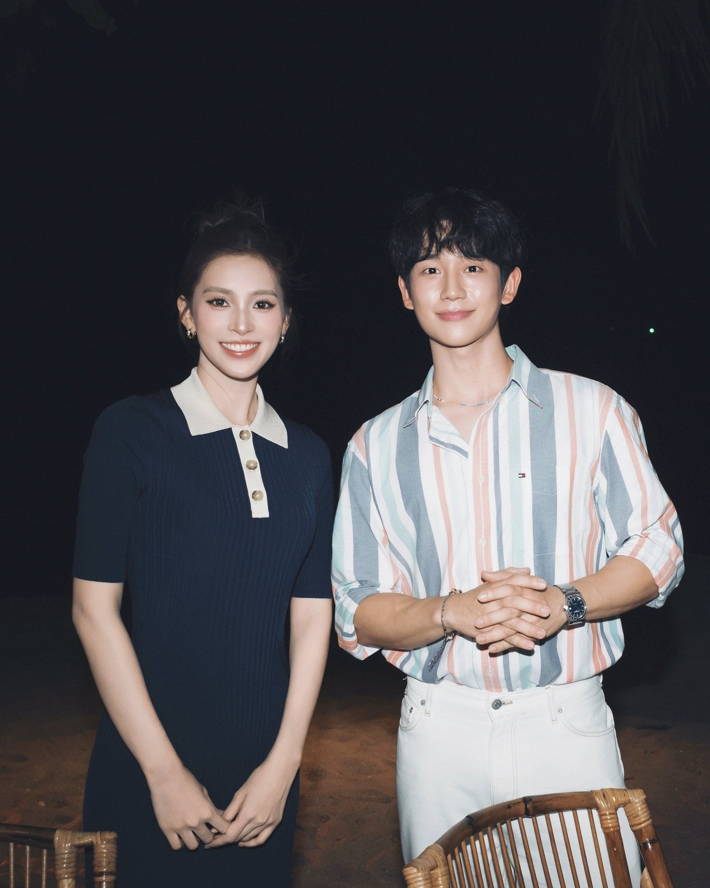 Tiểu Vy và nam diễn viên Hàn Quốc Jung Hae In.