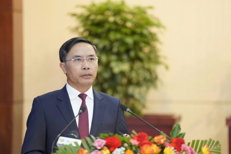 Ông Phạm Đức Ấn phát biểu tại Kỳ họp.