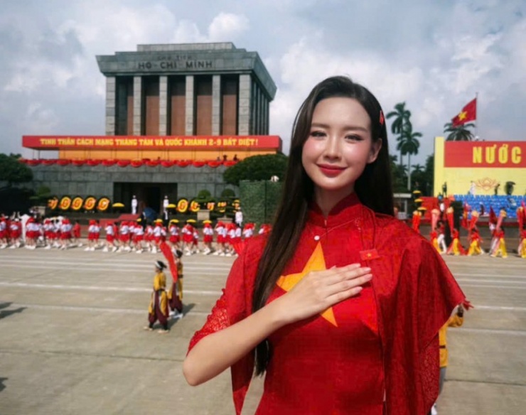 Hoa hậu Bảo Ngọc trước giờ tham gia diễu hành và hát tại đại lễ A80.