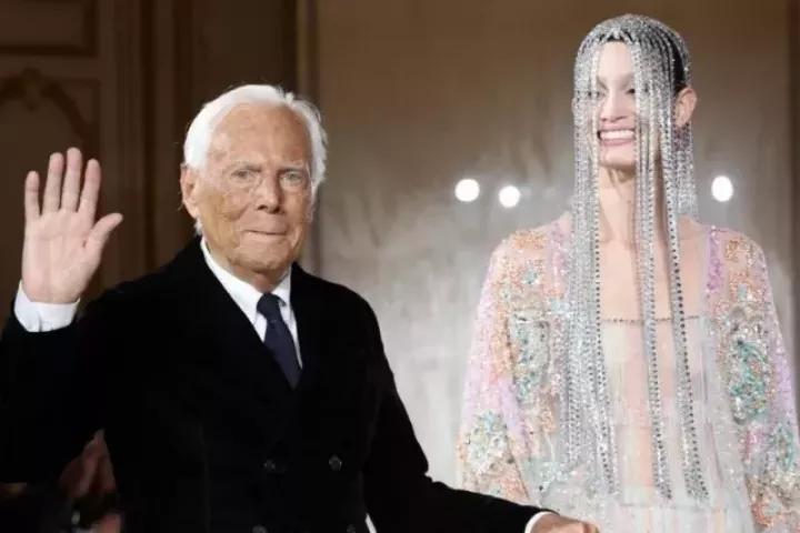 Bi kịch tình ái của huyền thoại thời trang vừa qua đời