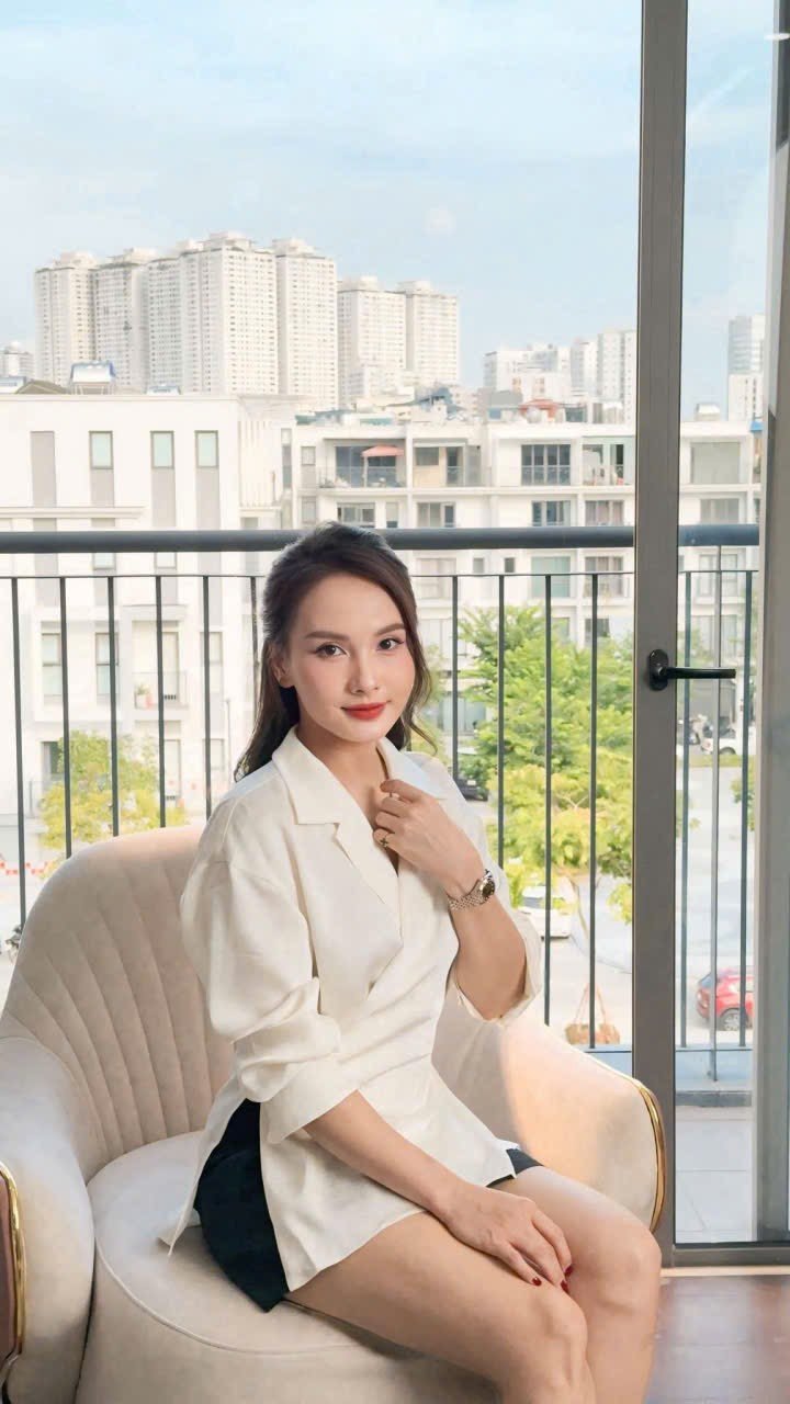 Diễn viên Bảo Thanh tiết lộ đang có rất nhiều dự án cần làm và tự nhủ bản thân phải thật sự nỗ lực.&nbsp;