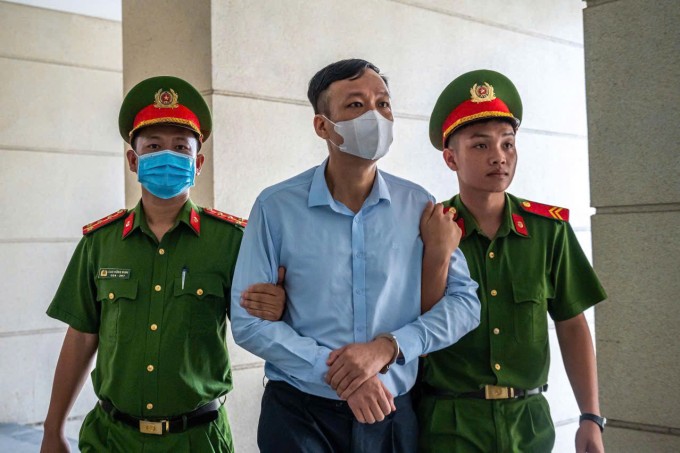 Ông Lê Ô Pích, cựu Phó chủ tịch UBND tỉnh Bắc Giang cũ, bị cáo buộc nhận 4 tỷ đồng. Ảnh: Phạm Dự