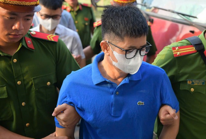 Trong 29 bị cáo có 13 người bị tạm giam. Ảnh: Phạm Dự