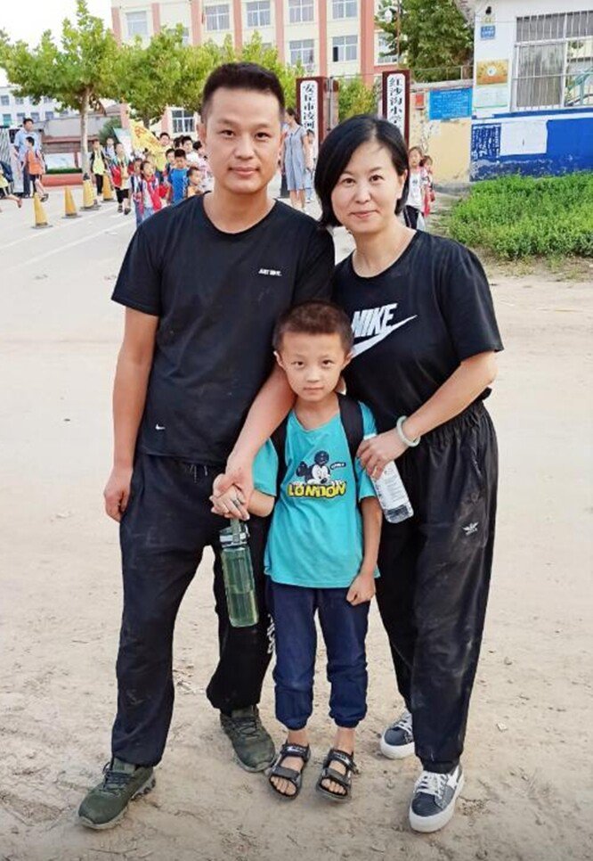 Chàng trai nghèo yêu nữ đại gia hơn 14 tuổi qua mạng, gặp 5 ngày đã cưới, cuộc sống hiện tại gây ngỡ ngàng - 5