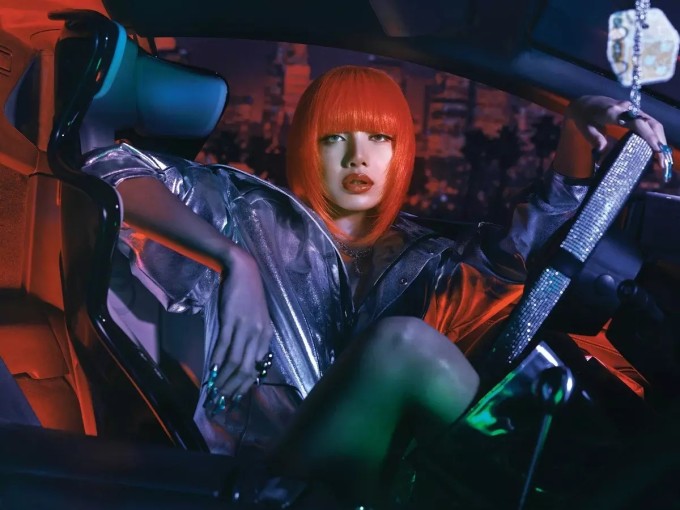 Ca sĩ Lisa, nhóm Blackpink. Ảnh: KB