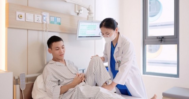 Mắc bệnh hiếm, người đàn ông 37 tuổi xương giòn, yếu như 80 tuổi