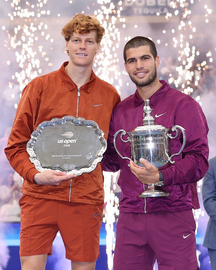 Alcaraz đánh bại Sinner để vô địch US Open 2025