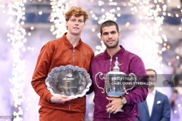 Alcaraz vô địch US Open: Từ kình địch thành bạn bè, trêu đùa Sinner ngay trên sân