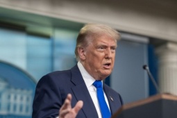 Ông Trump ra ‘cảnh báo cuối cùng’ với Hamas