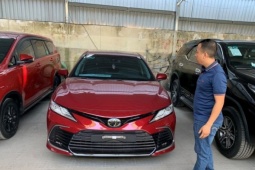 Tin tức ô tô - Người tiêu dùng mua ô tô Toyota nhưng thân xe là của Suzuki