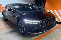 Xe sang Genesis G90 mới tinh rao bán cao hơn Mercedes-Benz S-Class