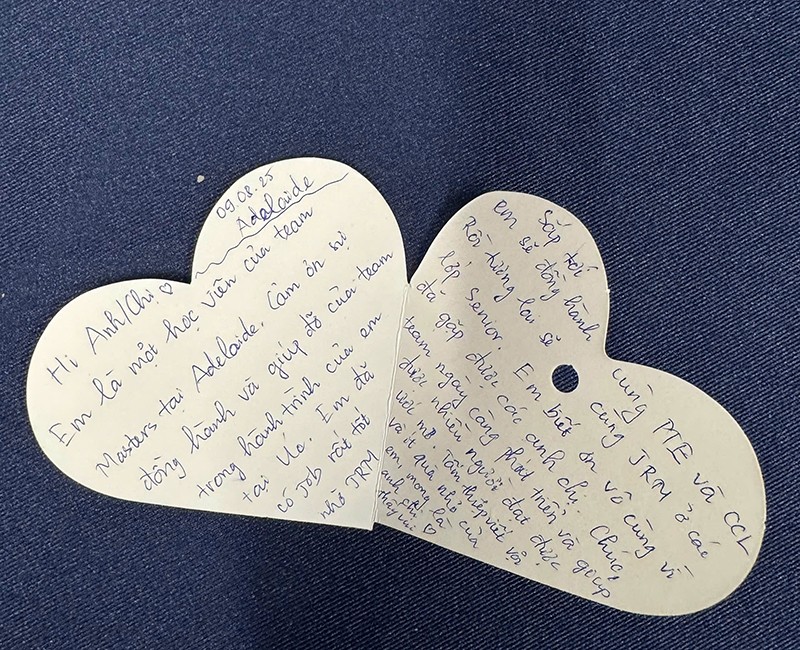 Lá thư tay thay cho lời cảm ơn sâu sắc của học viên gửi đến toàn team JRM