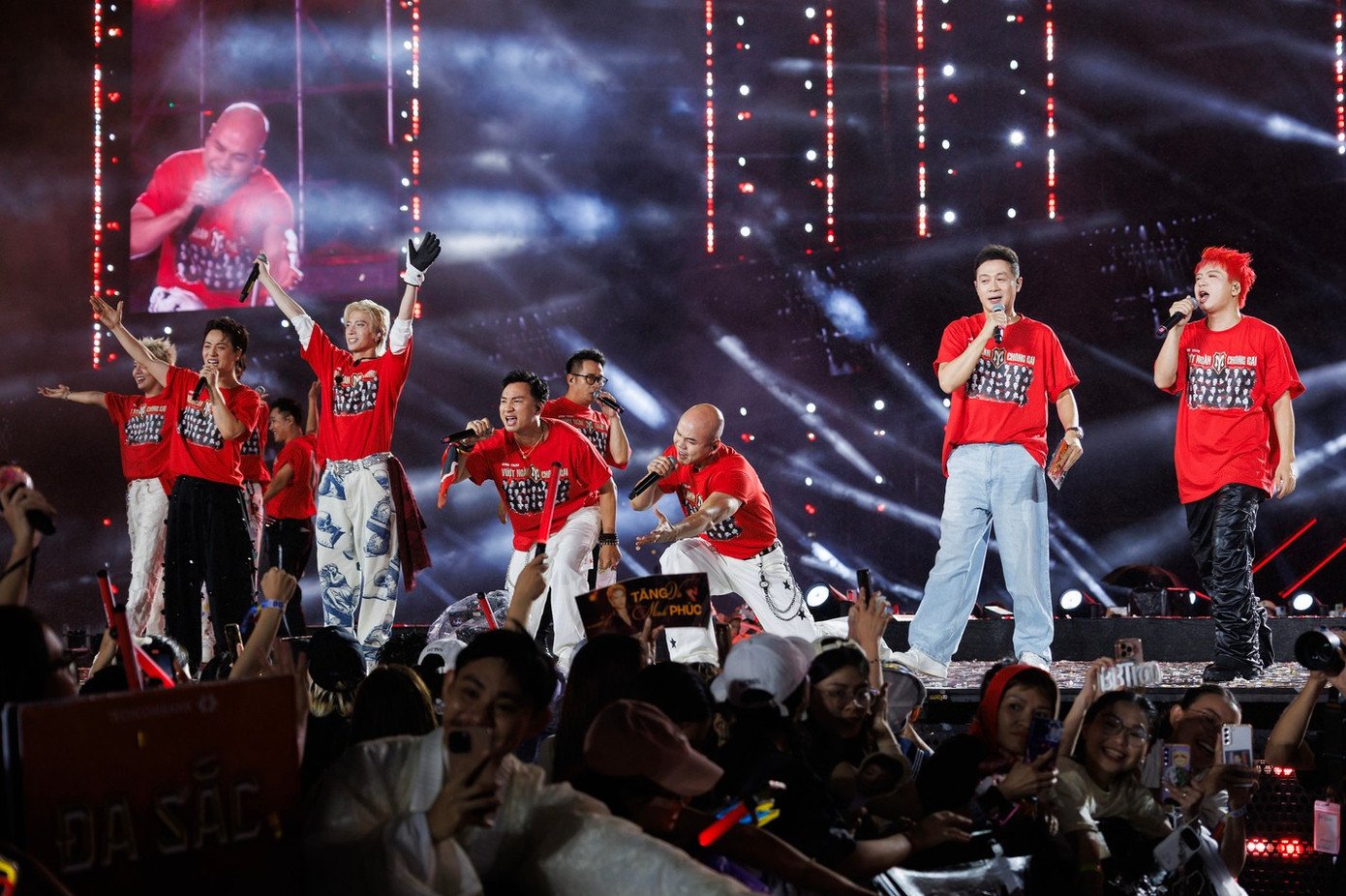 Chuỗi concert Anh trai vượt ngàn chông gai khép lại trong nước mắt - 28