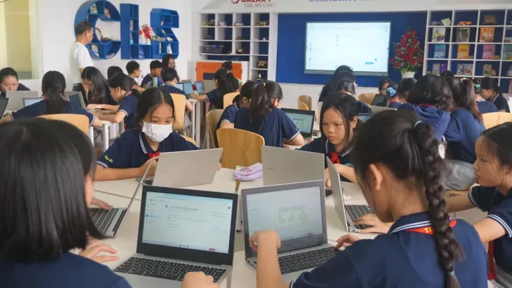 Lớp học Google tại Trường THCS Cát Lái, phường Cát Lái. Ảnh: NGUYỄN QUYÊN
