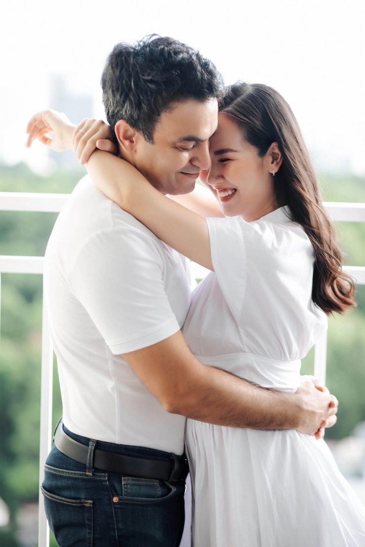 Chuyện tình vượt khác biệt văn hóa của vợ chồng Võ Hạ Trâm - 6