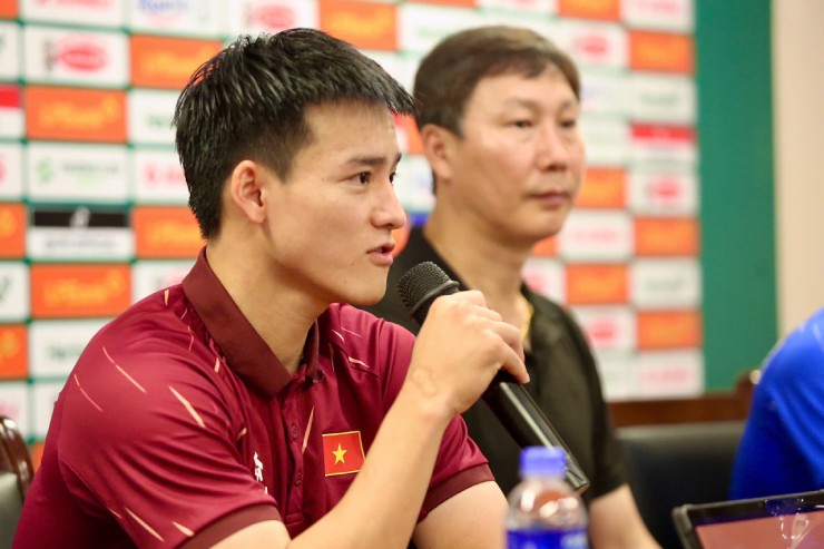 Họp báo ĐT U23 Việt Nam - U23 Yemen: Thầy Kim nhắc học trò, đối thủ chỉ ra điểm ấn tượng - 1