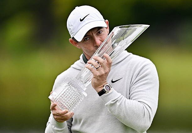 Eagle ngoạn mục đưa Rory McIlroy lên đỉnh vinh quang Irish Open, nối dài năm thi đấu rực rỡ - 2