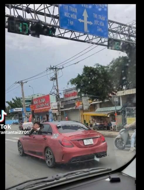 Hình ảnh camera ghi lại được chia sẻ trên mạng xã hội