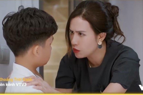 Trong phim, Trúc Mai thể hiện rõ mình là người phụ nữ vừa có nhan sắc, vừa có quyền lực. Trên trang cá nhân, nữ diễn viên tâm sự cô có thêm cả "mớ" antifan vì màn thể hiện này.