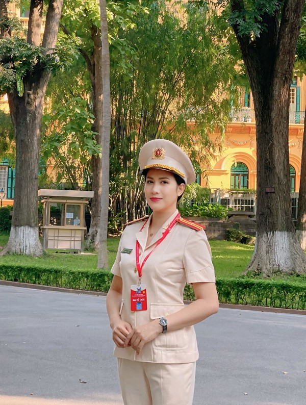 Ngoài phim truyền hình, Trúc Mai còn là diễn viên kịch của Nhà hát Công an Nhân dân với vai trò là diễn viên sân khấu. Hiện tại, cô đã mang quân hàm Thiếu tá.