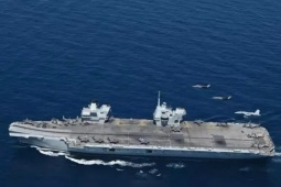 Tàu sân bay Anh xuất hiện ở sườn đông Nga