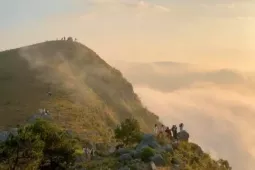 Du lịch - Cao nguyên xanh mướt ở Bắc Ninh hút du khách đến cắm trại