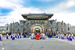 Di sản UNESCO giữa lòng Hàn Quốc - Lễ hội Suwon Hwaseong