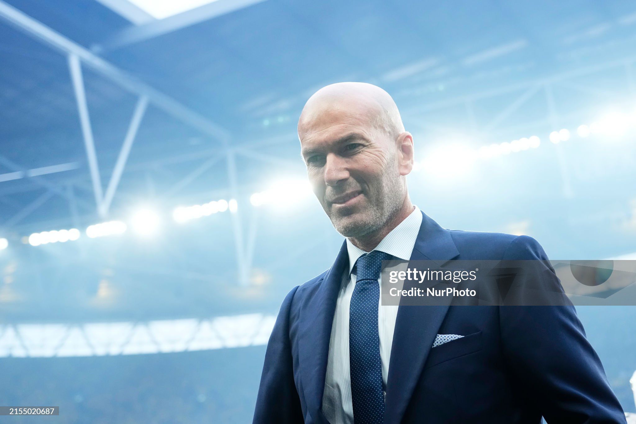 Zidane chấm dứt tin đồn về Man United