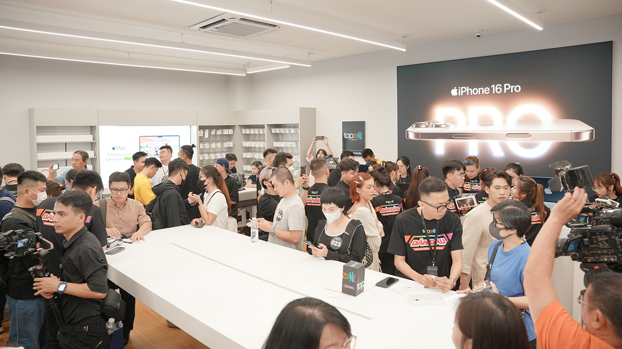 Sự xuất hiện và phát triển của TopZone đã góp phần làm cho thị trường hàng iPhone chính hãng chiếm ưu thế