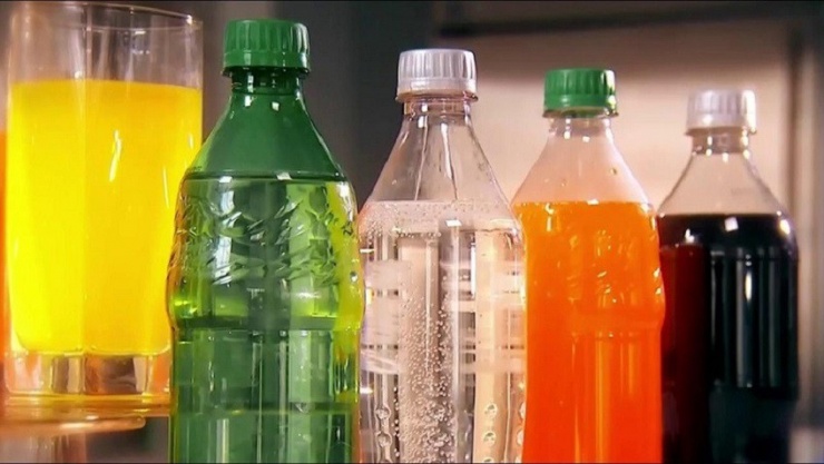 Không nên uống nước ngọt có gas sau khi tập luyện.