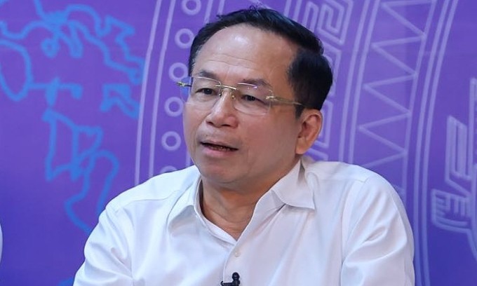 Phó tổng giám đốc EVN Nguyễn Xuân Nam trả lời tại tọa đàm, ngày 10/9. Ảnh: VGP