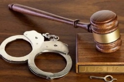 Nữ giám đốc chi nhánh xuất khống vàng bình ổn giá, nhận tiền vào tài khoản chồng