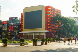 Tin tức trong ngày - Quảng trường Đông Kinh Nghĩa Thục chưa hoàn thiện, tiếp tục được chỉnh trang trong phân kỳ hai