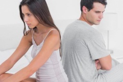 Nam giới bị hẹp bao quy đầu có quan hệ được không?