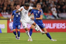 Bóng đá - Video bóng đá Serbia - Anh: Đại thắng thuyết phục (Vòng loại World Cup)