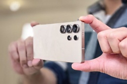 Thời trang Hi-tech - Đây là mẫu điện thoại duy nhất thoát được "lời nguyền" sạc chậm của Samsung