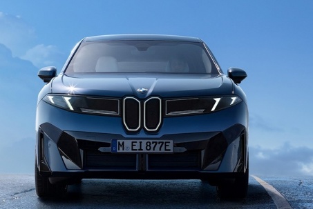 BMW iX3 thế hệ mới hé lộ những hình ảnh đầu tiên