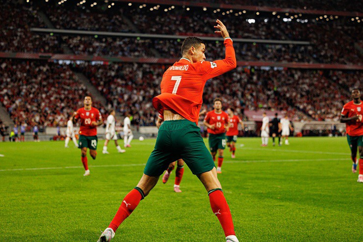 Ronaldo vẫn duy trì phong độ ghi bàn ấn tượng, bất chấp tuổi tác